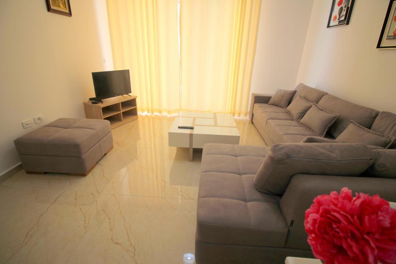 Luxury Sea View Apartaments Sarandë Exterior foto
