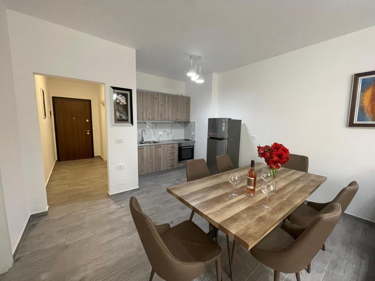 Luxury Sea View Apartaments Sarandë Exterior foto