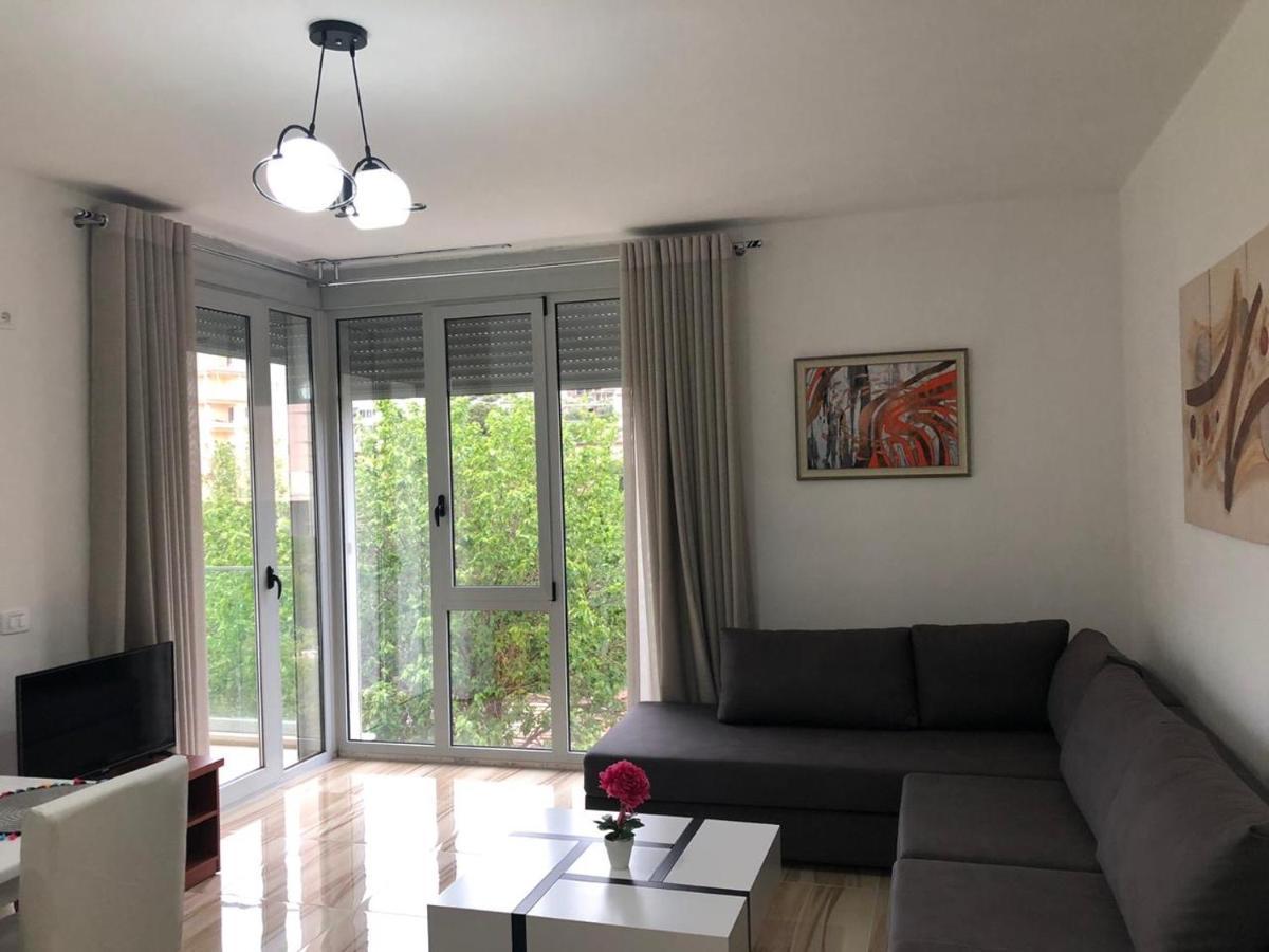 Luxury Sea View Apartaments Sarandë Exterior foto