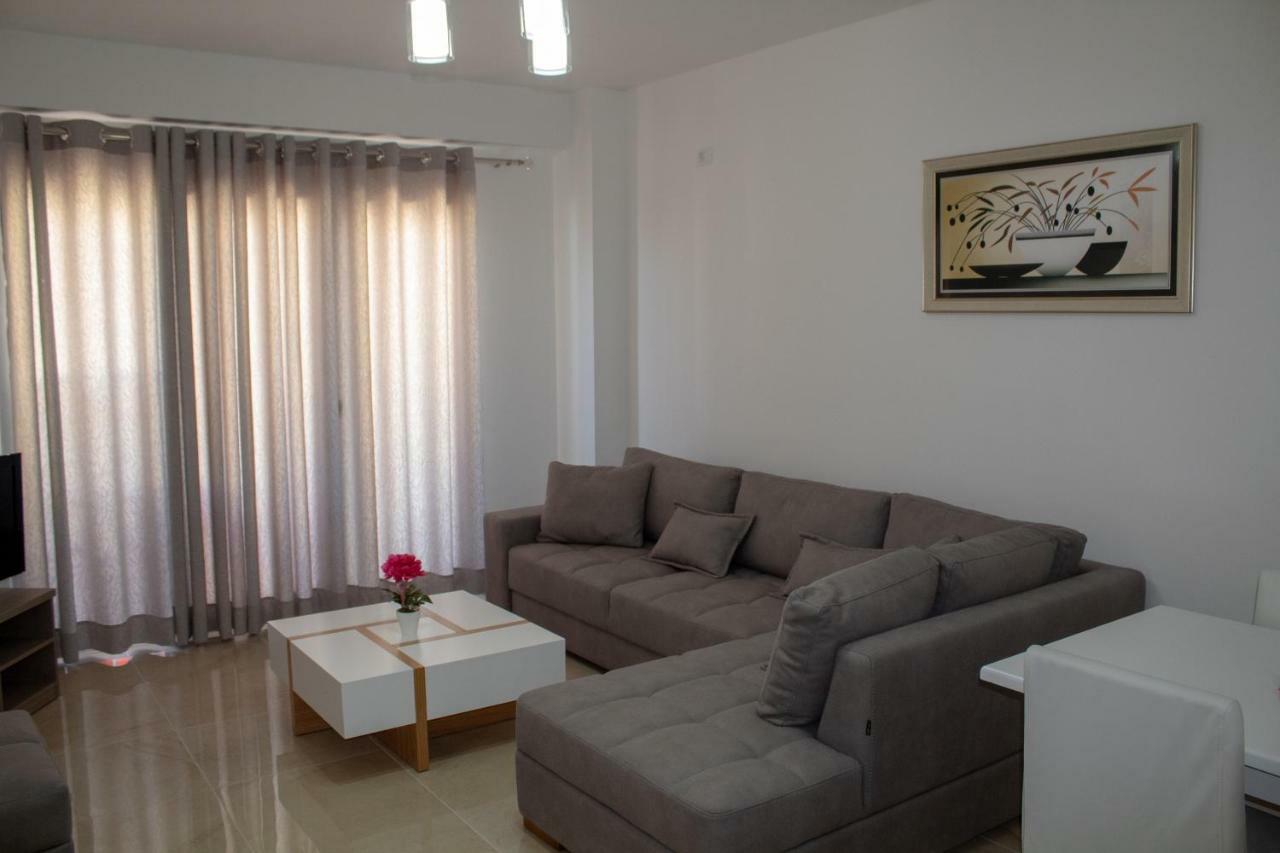 Luxury Sea View Apartaments Sarandë Exterior foto